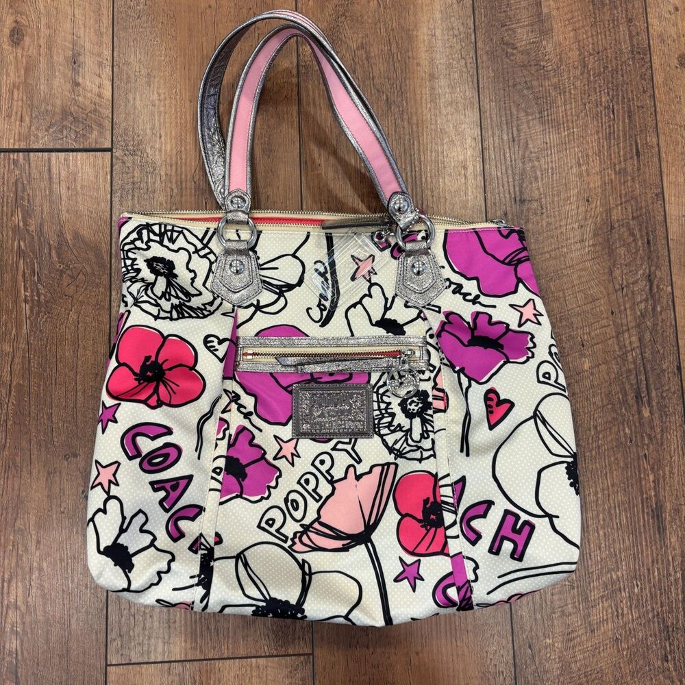 Coach Poppy Floral Graffiti Satin Tote Bag Purse 16306 Excellent Condition Charm